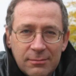 Алекс Тарн