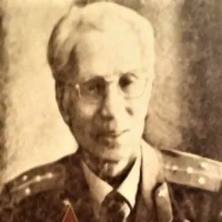Александр Кузнецов