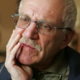 Александр Митта
