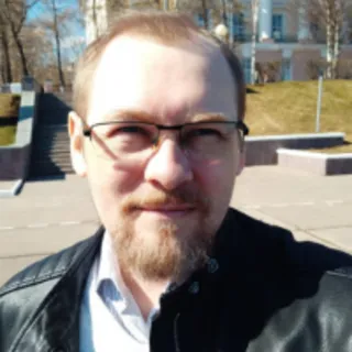 Александр Прялухин