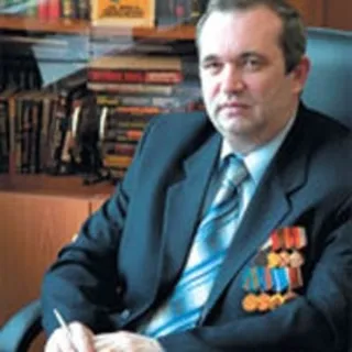 Александр Тамоников