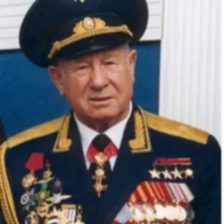 Алексей Леонов