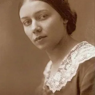 Антонина Пирожкова