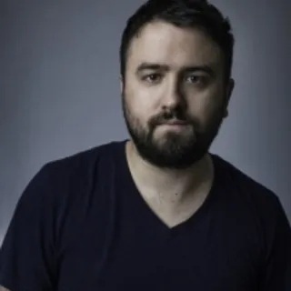 Дэвид Арнольд