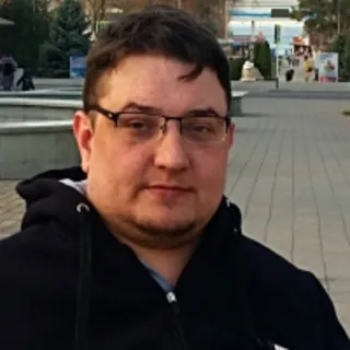 Эдуард Поляков