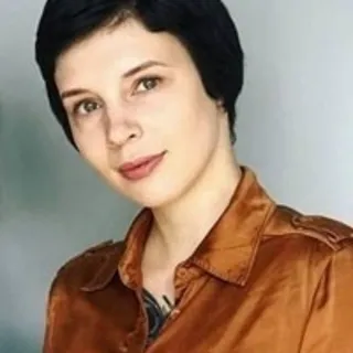 Елена Фоер