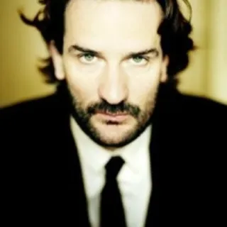 Фредерик Бегбедер