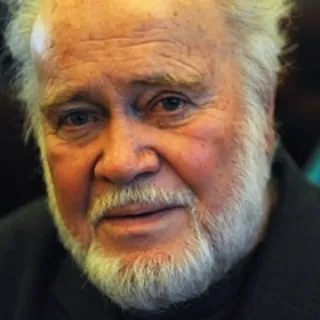 Лев Токмаков