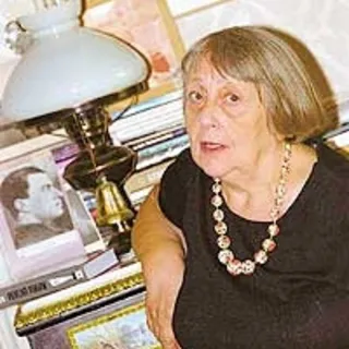 Виктория Швейцер