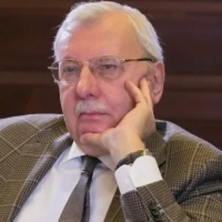 Виталий Третьяков