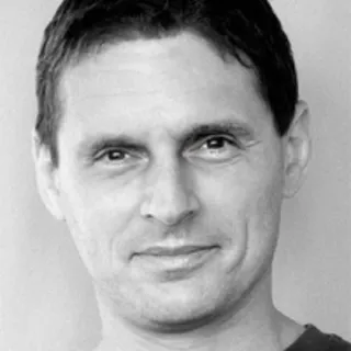 Владимир Динец