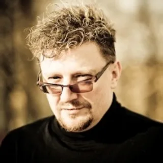 Яцек Пекара